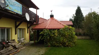 Ogród w obiekcie Pokoje w Uzdrowisku