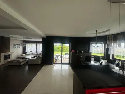 Kuchnia lub aneks kuchenny w obiekcie Dom Krotoszyce