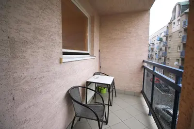 Balkon lub taras w obiekcie HAPPYESTATE ul Biskupia Old Town