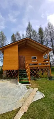 Budynek, w którym mieści się dom wakacyjny
