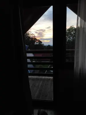 Balkon lub taras w obiekcie Kwietna łąka na szlaku