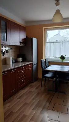 Kuchnia lub aneks kuchenny w obiekcie Apartament Lyszcze 7 Centrum Parking Balkon Blisko rynku Spokojna okolica