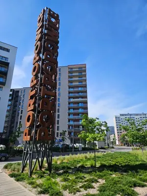Budynek, w którym mieści się apartament