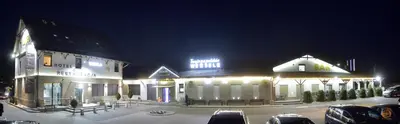 Budynek, w którym mieści się hotel