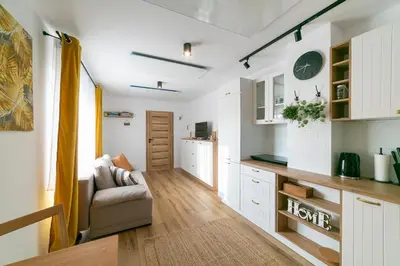 Kuchnia lub aneks kuchenny w obiekcie Apartament w Sercu Gór z ogrodem