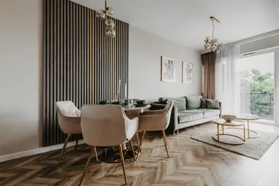 Część wypoczynkowa w obiekcie Balcony & Parking, Modern Elegant Apartment! Near Tram