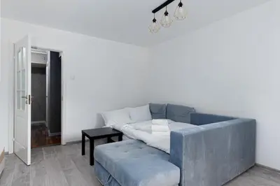 Część wypoczynkowa w obiekcie Rynek Wrocław Homely Apartment by BookingHost