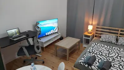 Telewizja i/lub zestaw kina domowego w obiekcie MagMar Studio Kluczbork