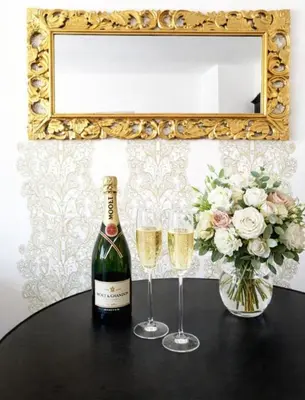 Napoje w obiekcie Adago Apartament Gold Wałbrzych - Luksusowy Apartament Premium - Centrum - Blisko Zamku Książ