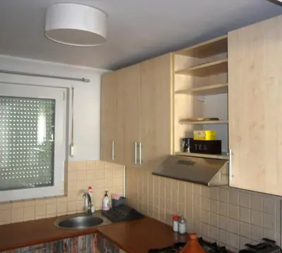 Kuchnia lub aneks kuchenny w obiekcie Wrocław University Apartment
