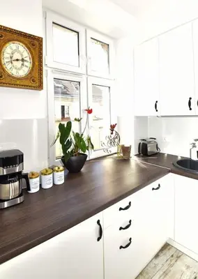 Kuchnia lub aneks kuchenny w obiekcie Komfortowe apartamenty przy Rynku Klimatyzacja