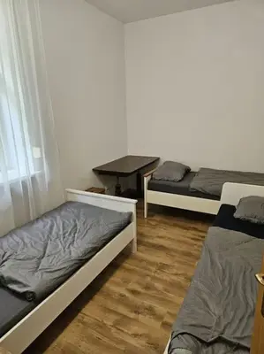 Plan piętra w obiekcie Justinrent- komfortowe dla pracowników lub rodzin