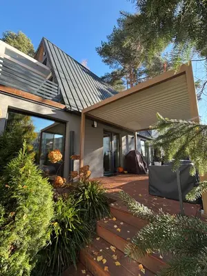 Ogród w obiekcie Beach Brothers House Domki nad jeziorem Nyskim