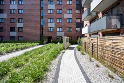 Budynek, w którym mieści się apartament