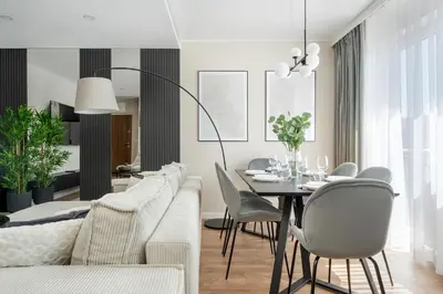 Część wypoczynkowa w obiekcie Piękny Apartament Wichrowa - 2 Sypialnie FREE GARAGE Wrocław by Noclegi Renters