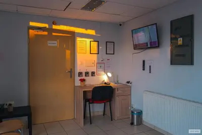 Telewizja i/lub zestaw kina domowego w obiekcie Hotel A4 Młyński Staw Autostarada A4 Opole