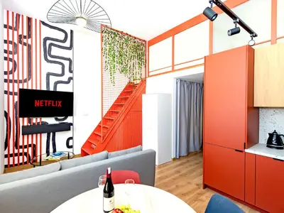Telewizja i/lub zestaw kina domowego w obiekcie 1 min from Main Square I Budget Apartment