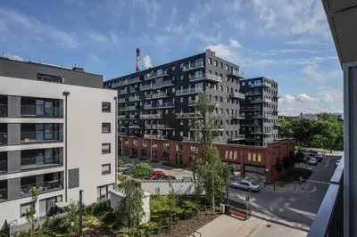 Budynek, w którym mieści się apartament
