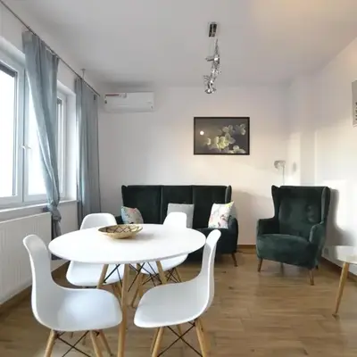 APARTAMENT KŁODNICKA z PARKINGIEM