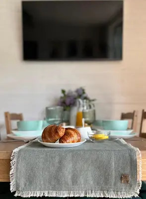 Jedzenie w domu wakacyjnym lub w pobliżu