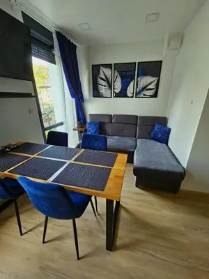 Część wypoczynkowa w obiekcie Apartament Radiostacja III z ogródkiem, parking free