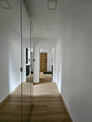 Plan piętra w obiekcie Apartament Radiostacja III z ogródkiem, parking free