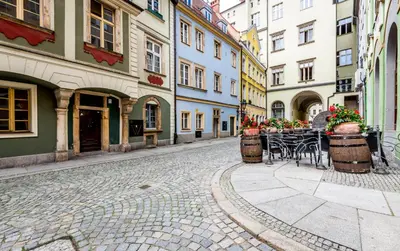 Budynek, w którym mieści się apartament