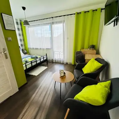 Na Turystycznej-apartamenty i pokoje w sercu uzdrowiska
