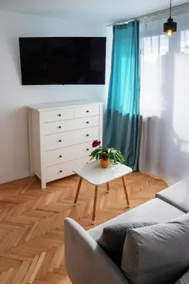 Telewizja i/lub zestaw kina domowego w obiekcie Apartament Różowy Jeleń