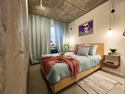 Łóżko lub łóżka w pokoju w obiekcie Funky Vibes Apart - Wyszyńskiego 55 - self check-in 24h - free parking