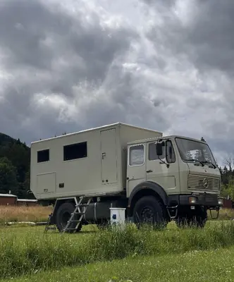 Plan piętra w obiekcie Góry Stołowe Camp - całoroczne miejsce na kamper, przyczepę lub namiot
