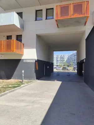 Budynek, w którym mieści się apartament