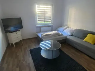 Telewizja i/lub zestaw kina domowego w obiekcie Pod Wieżą