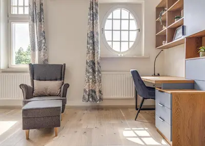Kuchnia lub aneks kuchenny w obiekcie RentPlanet - Apartament Powstańców Śląskich