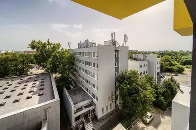 Budynek, w którym mieści się apartament