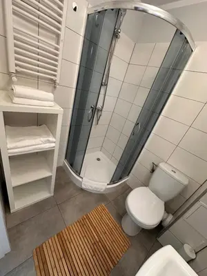 Łazienka w obiekcie APARTAMENT OS ZŁOTE 5d