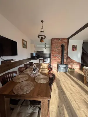 Telewizja i/lub zestaw kina domowego w obiekcie Hereczówka 2