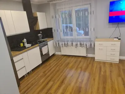 Kuchnia lub aneks kuchenny w obiekcie Apartament mieszkanie do wynajęcia Nicola