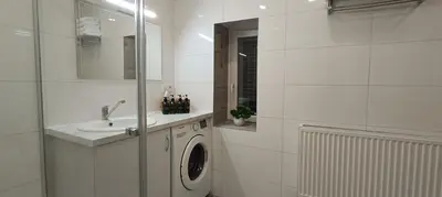 Łazienka w obiekcie CITY VIEW Saperów - parter, przy centrum