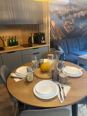 Część wypoczynkowa w obiekcie Apartament 8 z Ogródkiem i Prywatną Sauną, Rowery, Spacery w Dolinie Baryczy - 5D Apartamenty