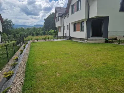 Ogród w obiekcie Apartamenty Bursztynowa