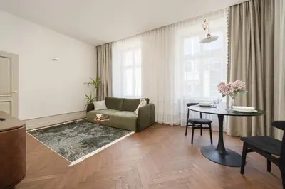 Część wypoczynkowa w obiekcie Stylowy Apartament przy Rynku Głównym we Wrocławiu by Rent like home