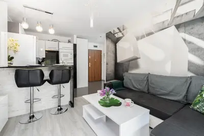 Kuchnia lub aneks kuchenny w obiekcie Apartament Konduktorska z Parkingiem i Ogródkiem - w spokojnej dzielnicy by Noclegi Renters