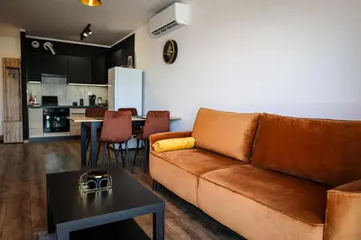Część wypoczynkowa w obiekcie Apartament Ginger - Stare Miasto - bezpłatny parking - YouTube Apartament Ginger we Wrocławiu