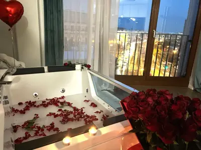 Plan piętra w obiekcie 2-pokojowy apartament z jacuzzi w centrum Top widok!