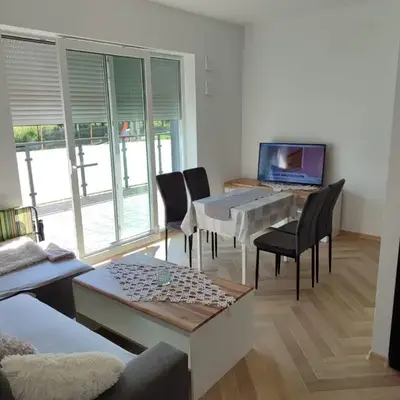 Apartament przy przystani