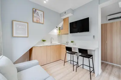 Kuchnia lub aneks kuchenny w obiekcie COMFISTAY Dubois 31 - City Access and Free Parking