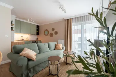 Część wypoczynkowa w obiekcie Apartament Oliwny 34 - balkon z widokiem na góry