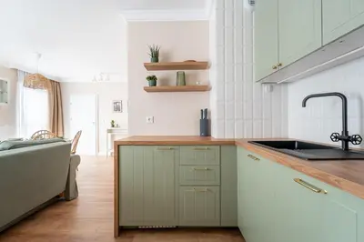Kuchnia lub aneks kuchenny w obiekcie Apartament Oliwny 34 - balkon z widokiem na góry