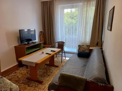 Telewizja i/lub zestaw kina domowego w obiekcie mieszkanie Tarnowskie Gory obok biblioteki Boleslawa Lubosza